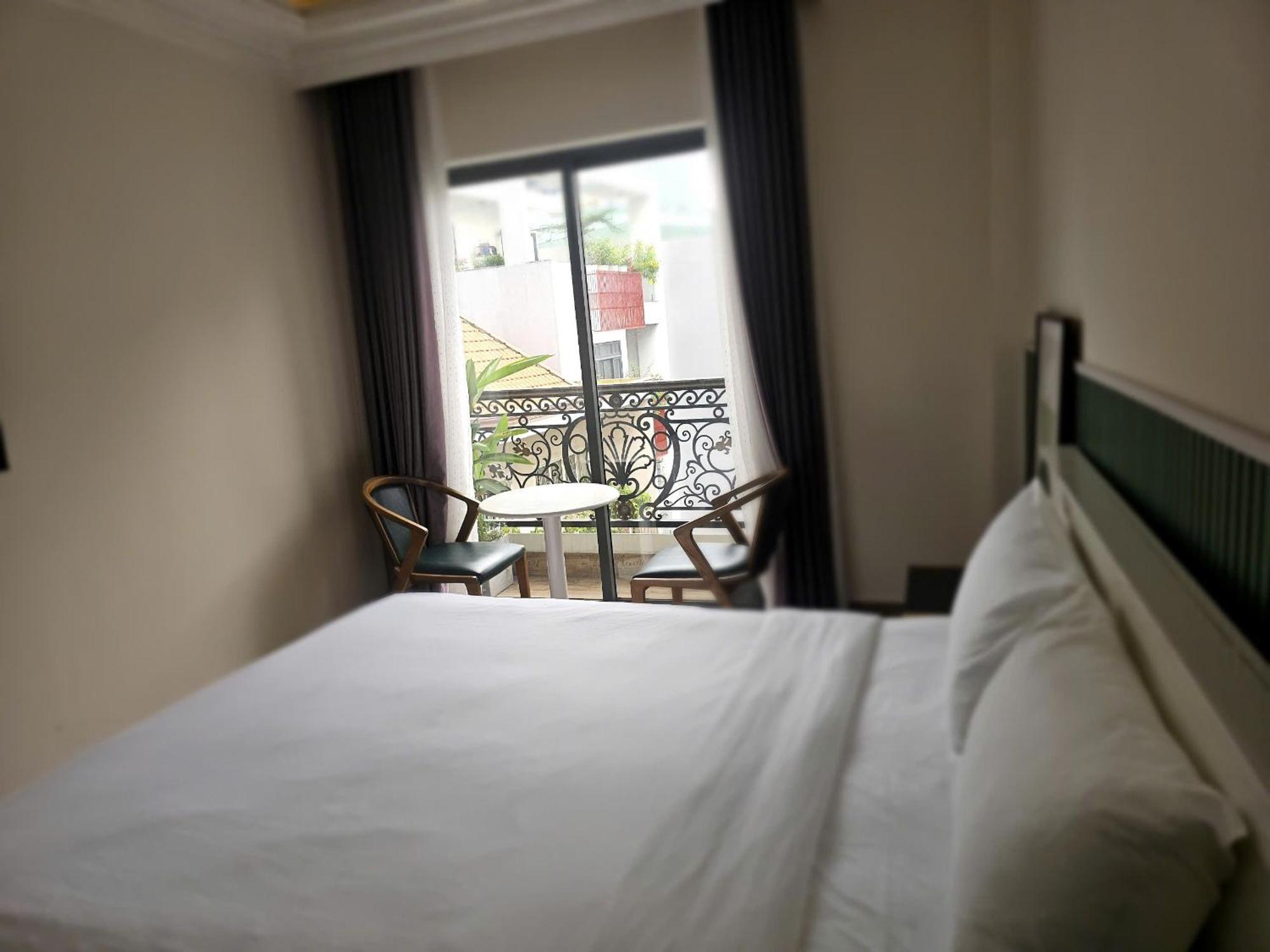 The Passion Hotel Airport Ho Chi Minh City Exterior photo
